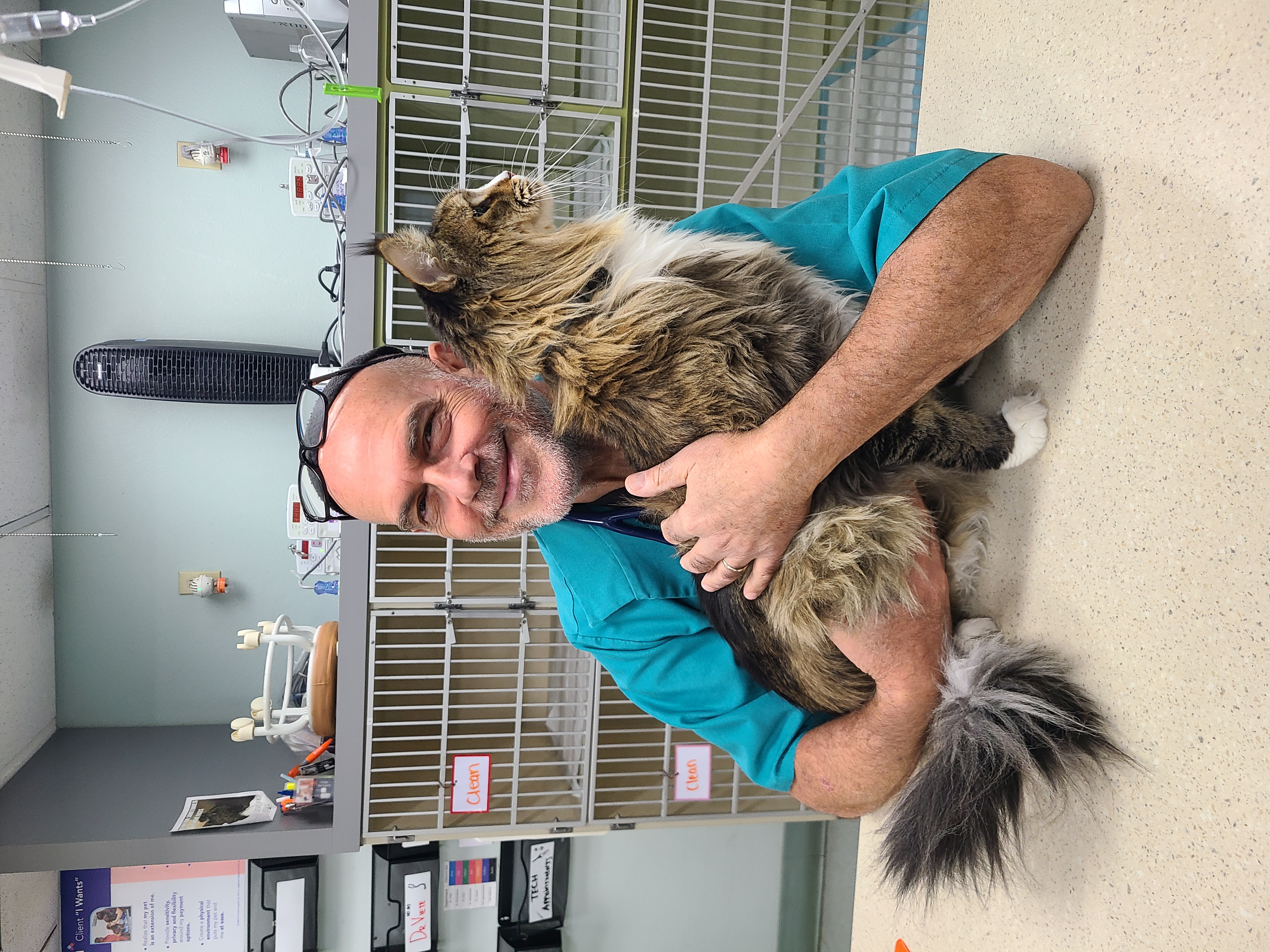 Dr. Amit Lancet, DVM